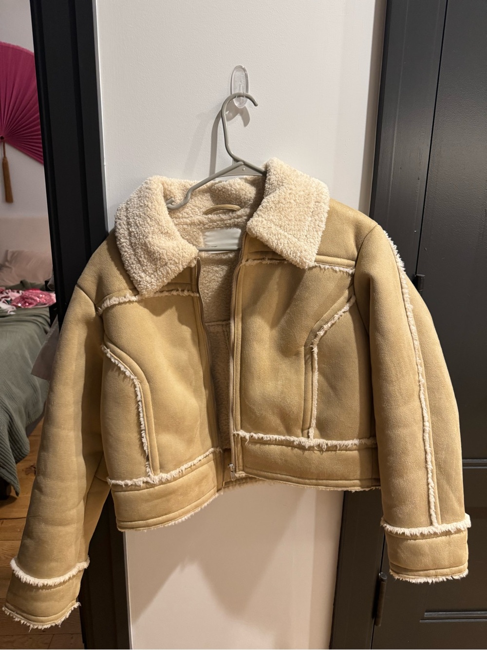OAK AND FORT WOMENS Shearling Cropped Jacket - Tan